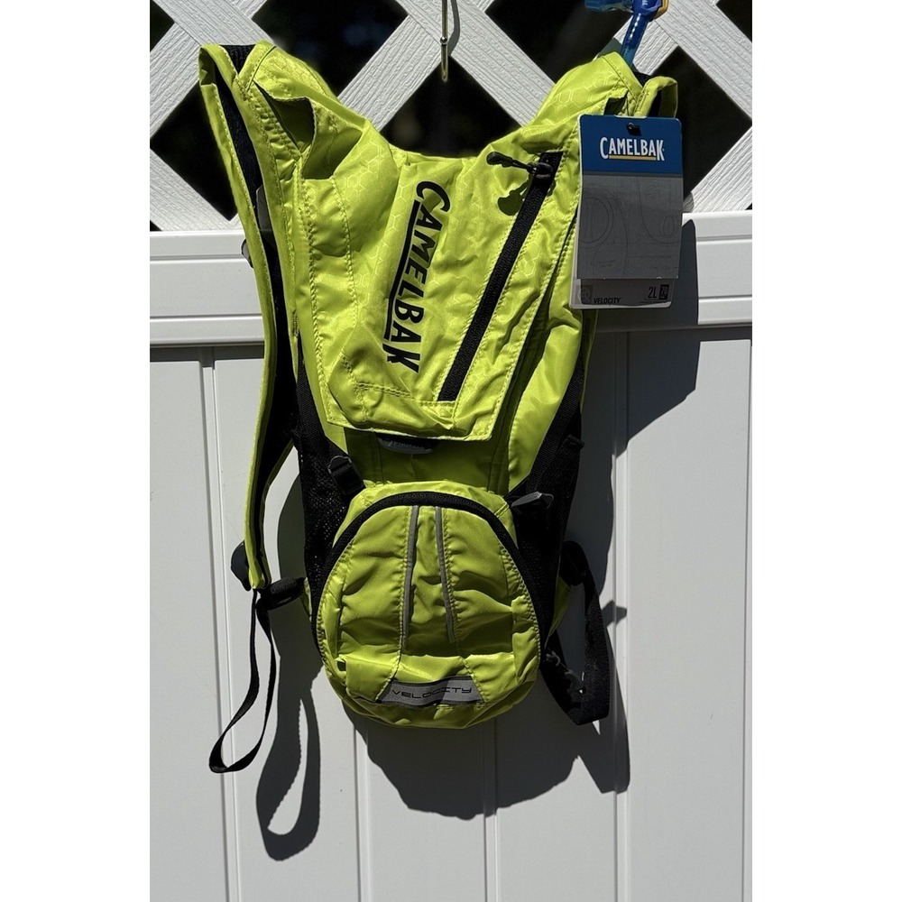New Camelbak Velocity Hydration Pack Hiking Backpack 70oz Neon Yellow  #8617